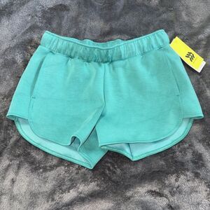 Nwt all in motion size 10/12  green airy shorts